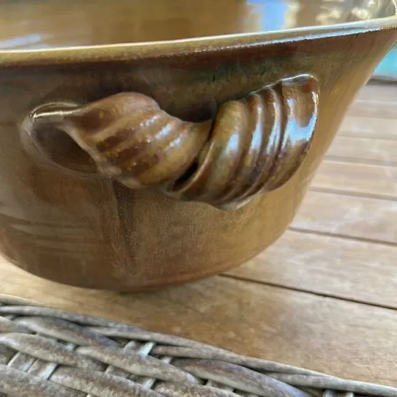 Beautiful Glazed Pottery Bowl Decor